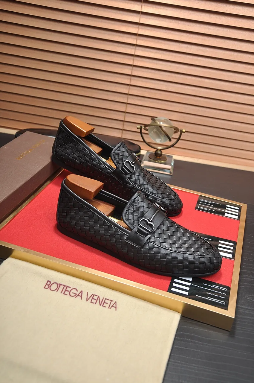 Men's shoes 💰460💶 [Botteg Venetta (BV)] (wallet shoes) exclusive new model official website new model The upper is made of high-quality top calfskin. Delicate feel and flowing luxurious texture. Tailored for refined men to create a noble aura. Delicate and regular Mark hand stitching. Smooth lines. Full sheepskin lining, comfortable to wash sweat. 38-44